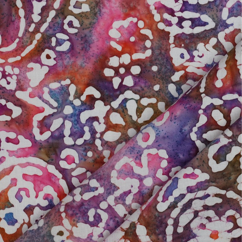 Batik violet