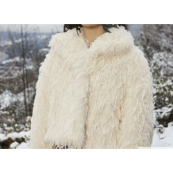 Feather Hair Vegan Fur ivory