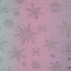 Tulle doux bleu-violet avec flocons